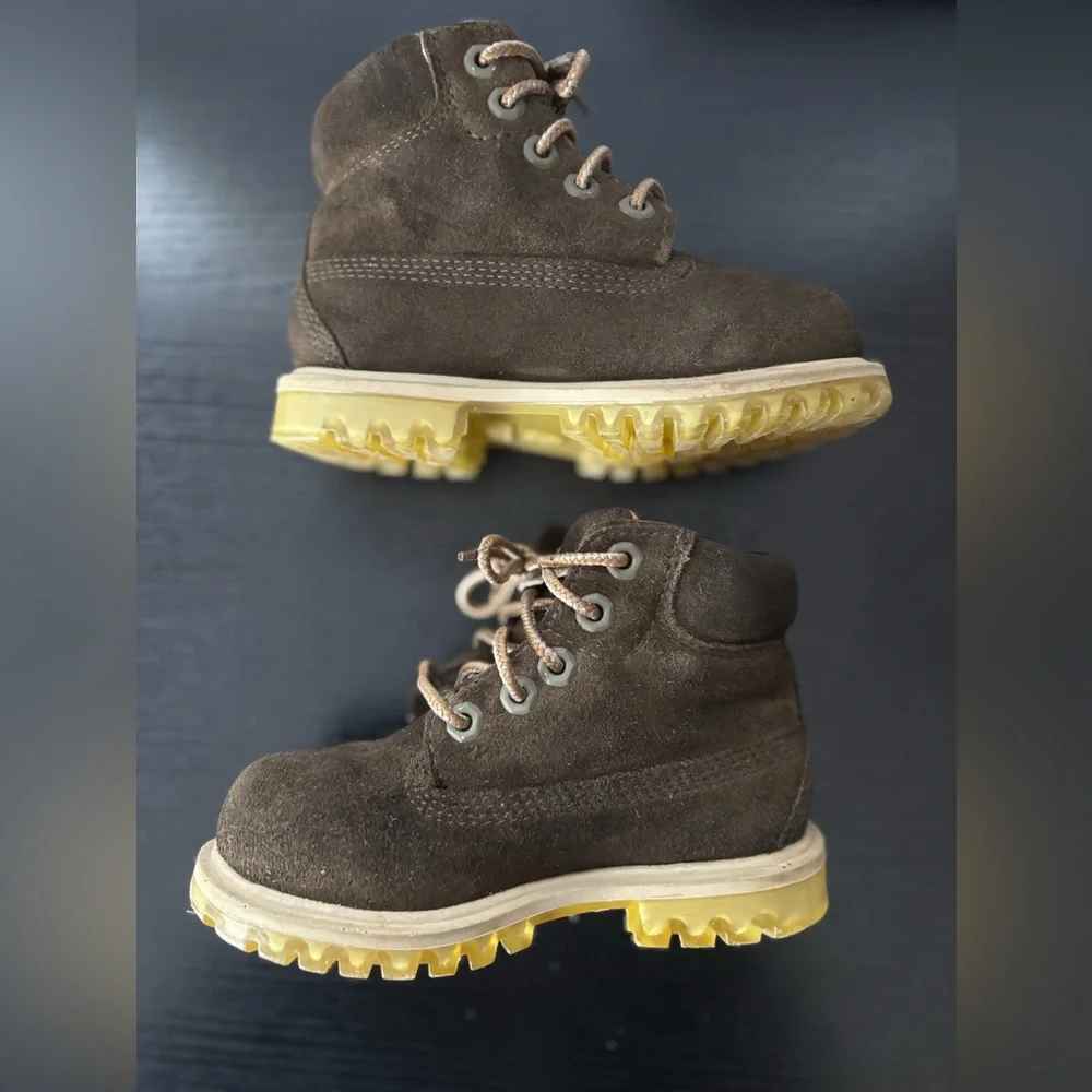 Timberland Waterproof Boots with Clear Sole (8.5 Toddler) - Picture 5 of 9